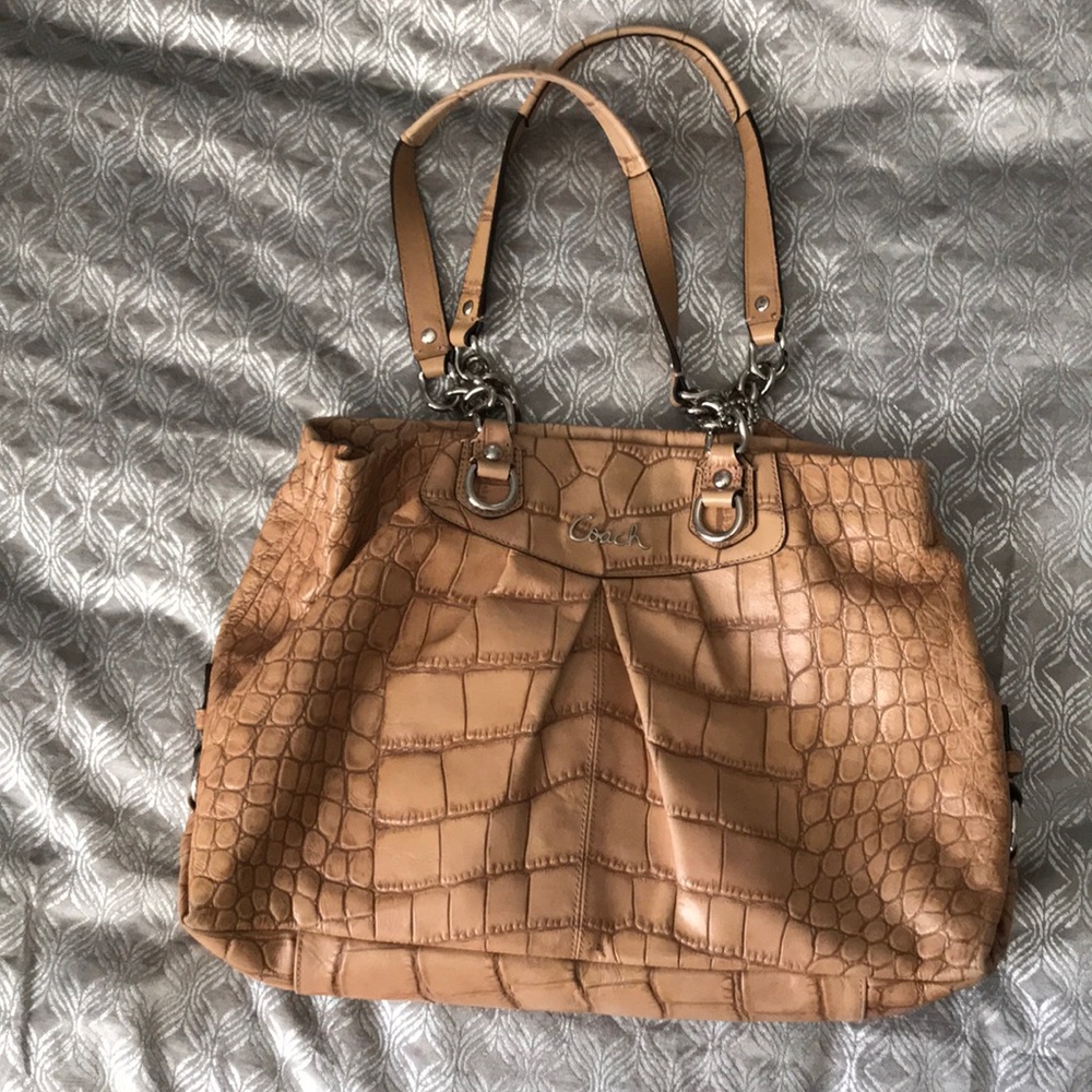 Authentic Coach Bag, Excellent Cond.
